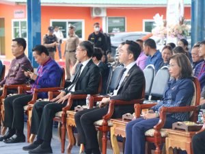 สถาบันวิจัยและพัฒนา มหาวิทยาลัยนครพนม ร่วมต้อนรับรองนายกรัฐมนตรีและรัฐมนตรีว่าการกระทรวง อว. img 5114