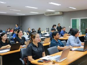 สถาบันวิจัยและพัฒนา มหาวิทยาลัยนครพนม จัดกิจกรรมอบรมเชิงปฏิบัติการประเมินผลกระทบทางสังคม (SIA) และการประเมินผลตอบแทนทางสังคมจากการลงทุน (SROI) img 7283