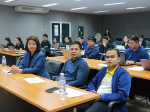 สถาบันวิจัยและพัฒนา มหาวิทยาลัยนครพนม จัดกิจกรรมอบรมเชิงปฏิบัติการประเมินผลกระทบทางสังคม (SIA) และการประเมินผลตอบแทนทางสังคมจากการลงทุน (SROI) img 7315