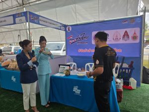 คลินิกเทคโนโลยี มหาวิทยาลัยนครพนม ร่วมจัดบูธ workshop งาน “ธงฟ้าราคาประหยัดลดค่าครองชีพ ปี 2569” และ “มหกรรมธงฟ้าขับเคลื่อนเศรษฐกิจภูมิภาคจังหวัดกับกระทรวงพาณิชย์ line album 2026.8.3 260803 10
