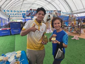 คลินิกเทคโนโลยี มหาวิทยาลัยนครพนม ร่วมจัดบูธ workshop งาน “ธงฟ้าราคาประหยัดลดค่าครองชีพ ปี 2569” และ “มหกรรมธงฟ้าขับเคลื่อนเศรษฐกิจภูมิภาคจังหวัดกับกระทรวงพาณิชย์ line album 2026.8.3 260803 13