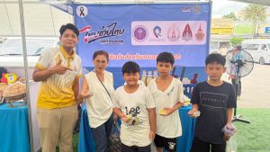 คลินิกเทคโนโลยี มหาวิทยาลัยนครพนม ร่วมจัดบูธ workshop งาน “ธงฟ้าราคาประหยัดลดค่าครองชีพ ปี 2569” และ “มหกรรมธงฟ้าขับเคลื่อนเศรษฐกิจภูมิภาคจังหวัดกับกระทรวงพาณิชย์ line album 2026.8.3 260803 18