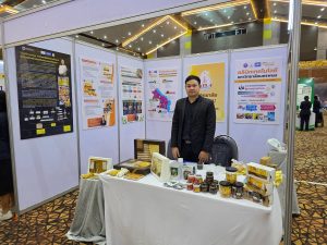 สถาบันวิจัยและพัฒนา มหาวิทยาลัยนครพนม ร่วมจัดแสดงผลงานวิจัยและผลผลิตจากงานวิจัยและบริการวิชาการ ในงาน มหกรรมงานวิจัยส่วนภูมิภาค (Research Expo) ครั้งที่ 14 line album regional research expo 260820 42