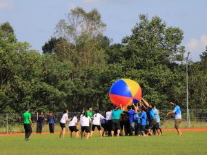 สถาบันวิจัยและพัฒนา มหาวิทยาลัยนครพนม ร่วมกิจกรรมสานสัมพันธ์และเสริมสร้างความสามัคคีของบุคลากรมหาวิทยาลัยนครพนม img 7930