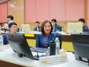 สถาบันวิจัยและพัฒนา มหาวิทยาลัยนครพนม เข้าร่วมกิจกรรมรับฟังความคิดเห็นพบปะบุคลากรทางการศึกษาและหัวหน้าส่วนราชการ โครงการจัดตั้งคณะแพทย์ศาสตร์ มหาวิทยาลัยนครพนม img 8778