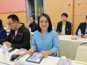 สถาบันวิจัยและพัฒนา มหาวิทยาลัยนครพนม เข้าร่วมกิจกรรมรับฟังความคิดเห็นพบปะบุคลากรทางการศึกษาและหัวหน้าส่วนราชการ โครงการจัดตั้งคณะแพทย์ศาสตร์ มหาวิทยาลัยนครพนม img 8796