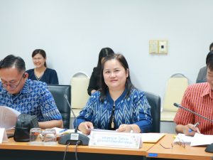 สถาบันวิจัยและพัฒนา มหาวิทยาลัยนครพนม ร่วมประชุมเพื่อทำข้องตกลงการปฏิบัติงานตำแหน่ง คณบดี/ผู้อำนวยการ img 9419