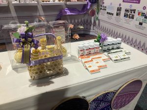 ศูนย์ประสานงาน อพ.สธ. มหาวิทยาลัยนครพนม ร่วมจัดแสดงนิทรรศการและรับเสด็จฯ กรมสมเด็จพระเทพรัตนราชสุดาฯ ในงานประชุมวิชาการและนิทรรศการสวนพฤกษศาสตร์โรงเรียนฯ ระดับภูมิภาค ครั้งที่ 9 line album 121069 261012 1