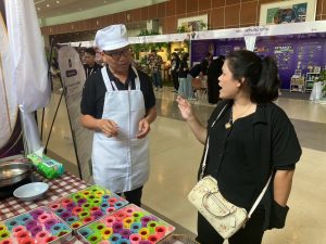 ศูนย์ประสานงาน อพ.สธ. มหาวิทยาลัยนครพนม เข้าร่วมการประชุมวิชาการและนิทรรศการสวนพฤกษศาสตร์โรงเรียนฯ ระดับภูมิภาค ครั้งที่ 9 line album 141069 261014 17