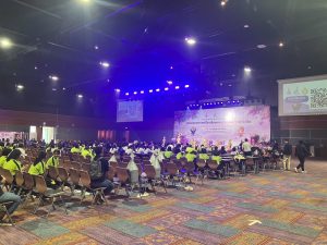 ศูนย์ประสานงาน อพ.สธ. มหาวิทยาลัยนครพนม เข้าร่วมการประชุมวิชาการและนิทรรศการสวนพฤกษศาสตร์โรงเรียนฯ ระดับภูมิภาค ครั้งที่ 9 line album 141069 261014 46